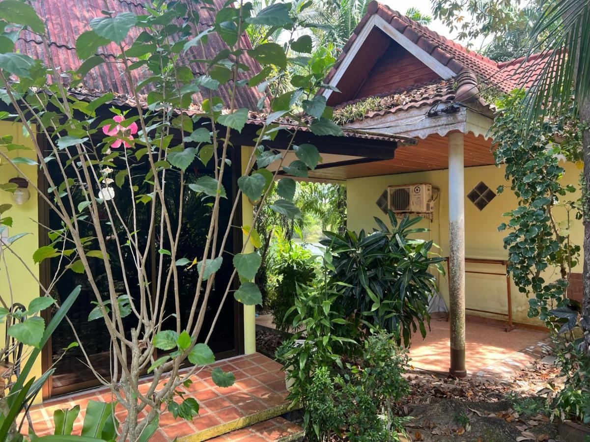 Garden Bungalow Resort Thai Mueang Exterior foto